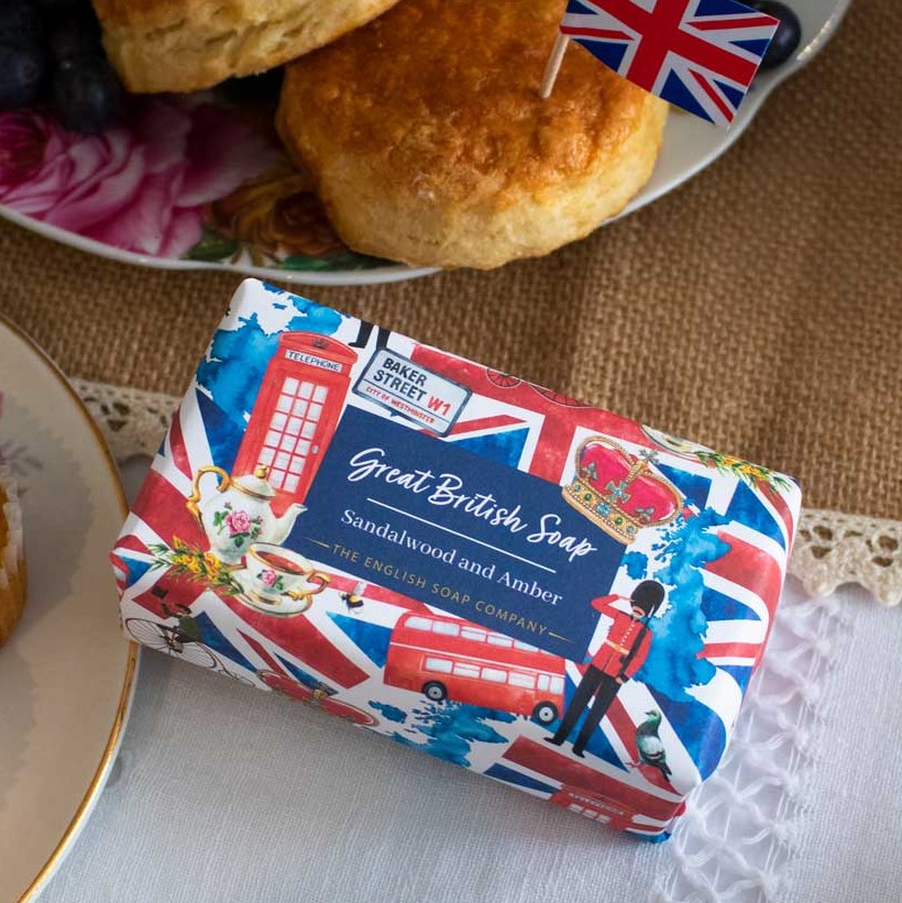 Sandalwood & Amber | The English Soap Company