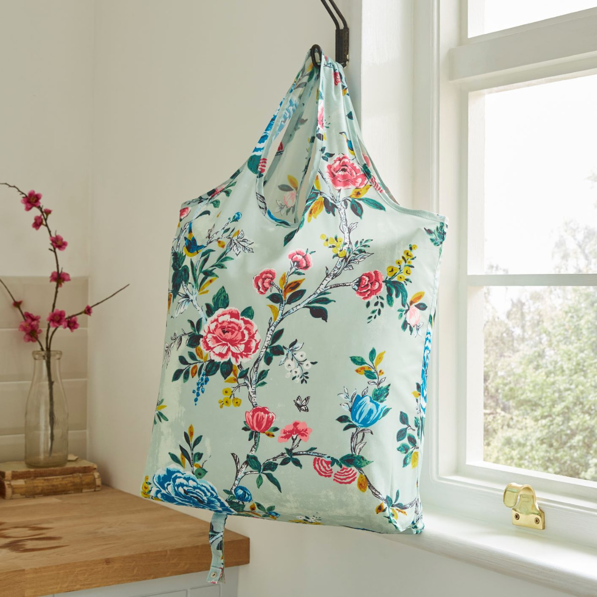 Faltbare Einkaufstasche Voliere von Ulster Weavers