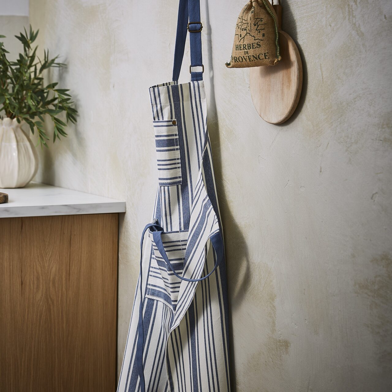 Küchenschürze Denim Stripe | von Ulster Weavers