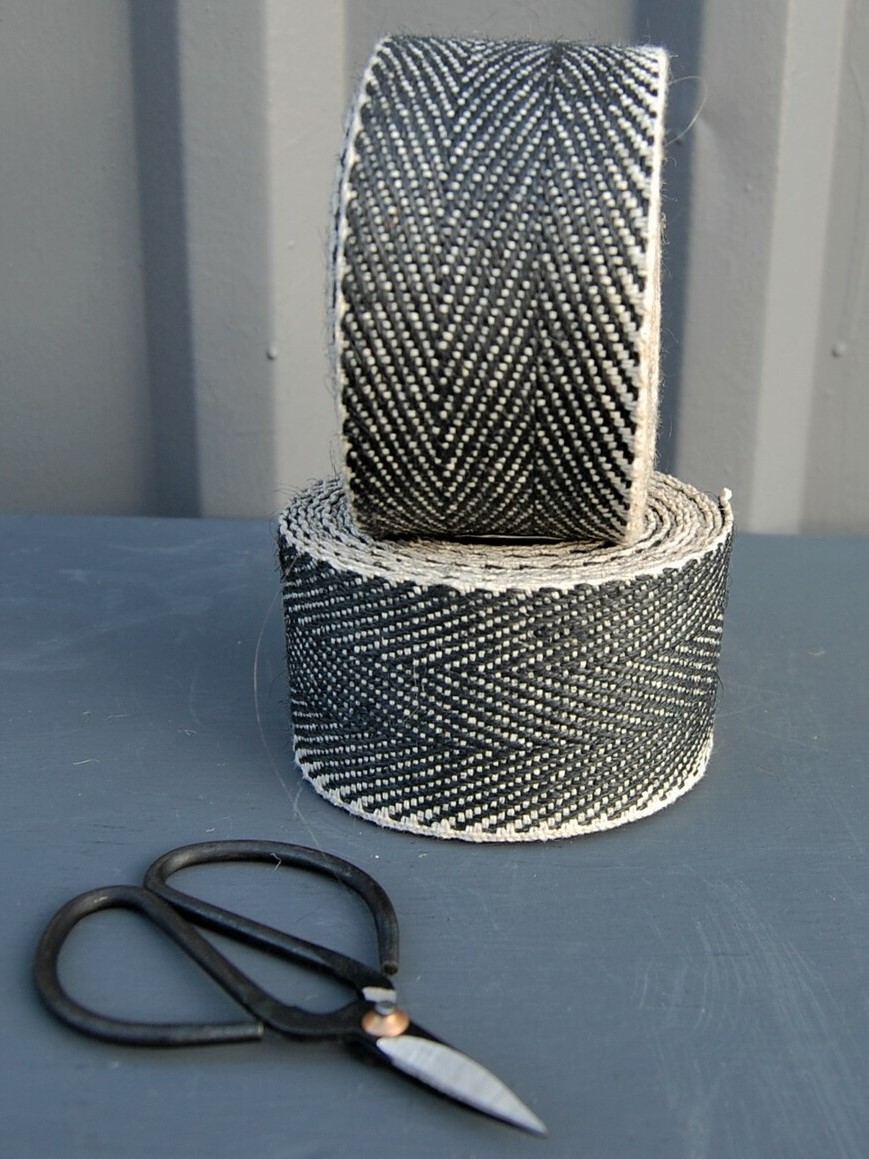 Nutscene Herringbone Juteband | Schwarz