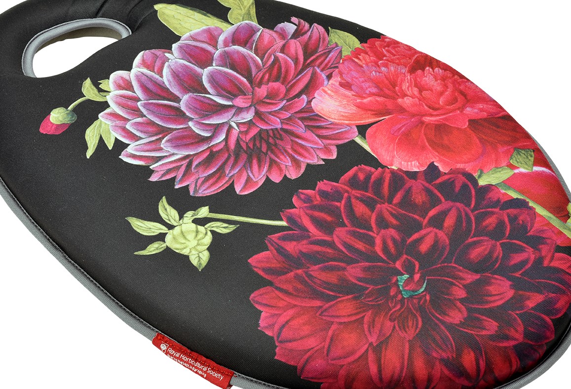 Kniekissen mit Dahlien und Pfingstrosen