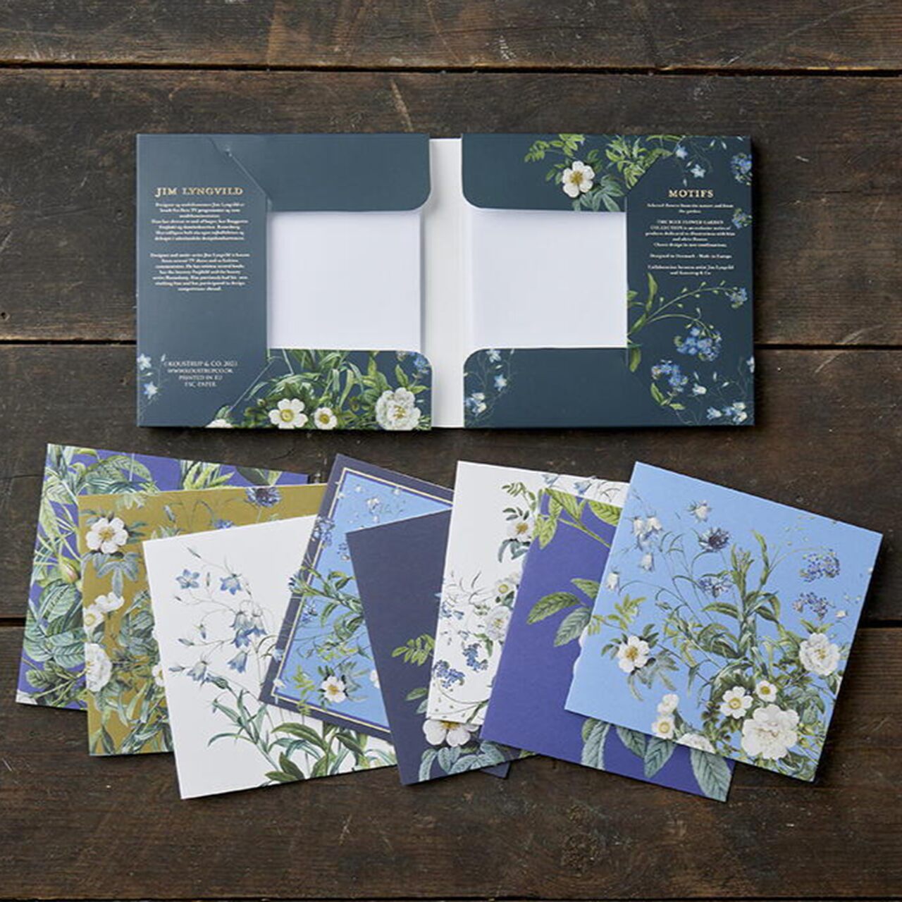 8 Grußkarten mit passenden Umschlägen | Design: Blue Flower Garden | von Kouststrop & Co.