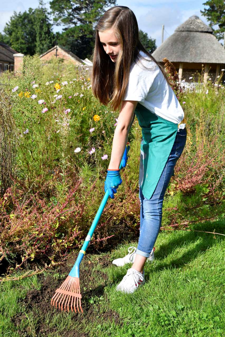 Gartenrechen für Kinder, von Burgon & Ball