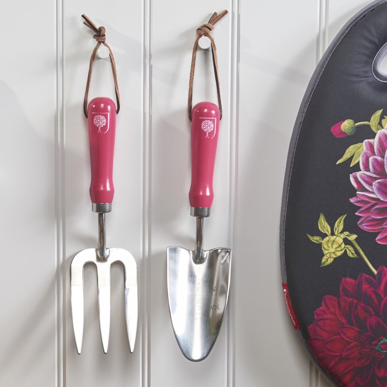 Handschaufel und Grabegabel aus der British Bloom Kollektion | von Burgon & Ball, aus England | RHS - Gifts for Gardeners