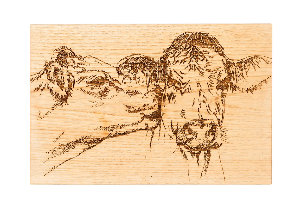 Servierbrett aus Eiche, Motiv Kissing Cows