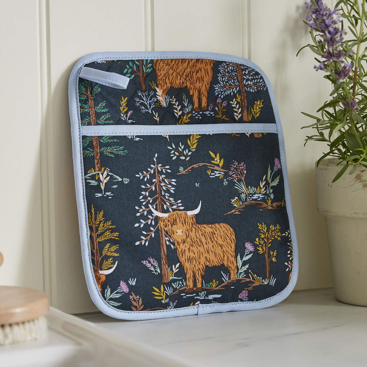 Ulster Weaves Topflappen | Design Connie the Cow