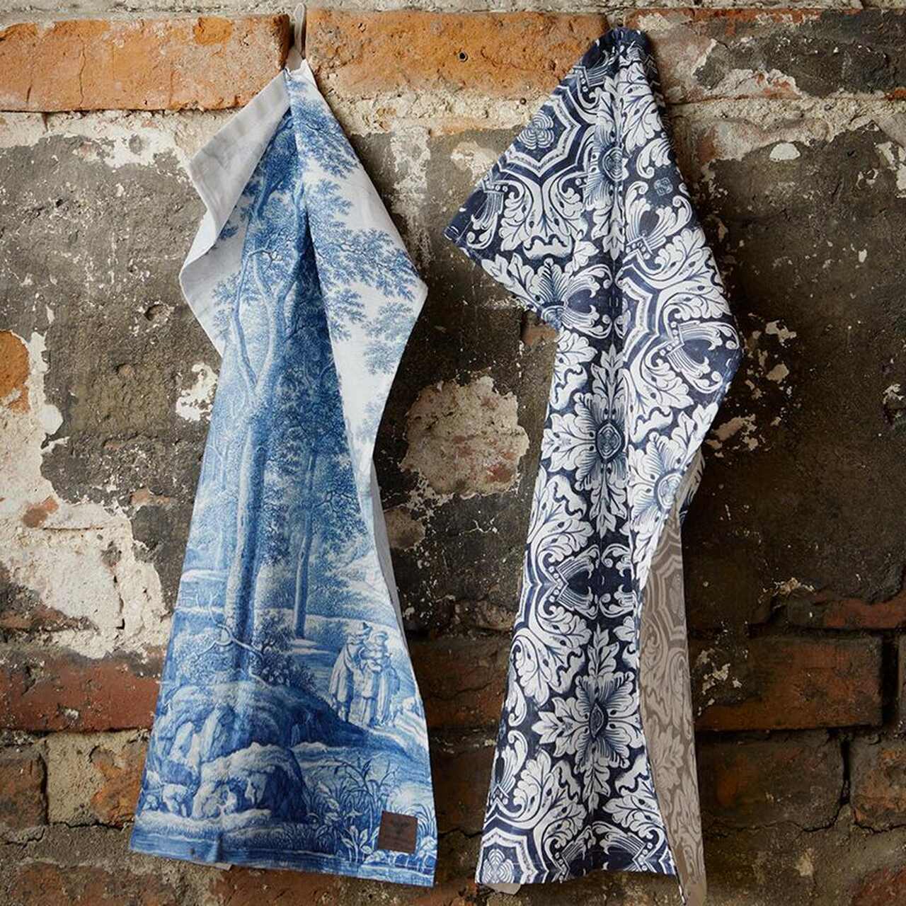 Geschirrtücher | Blaue Eleganz - Holländische Fliesen und Landschaft | Design Jim Lyngvild für Koustrup & Co.