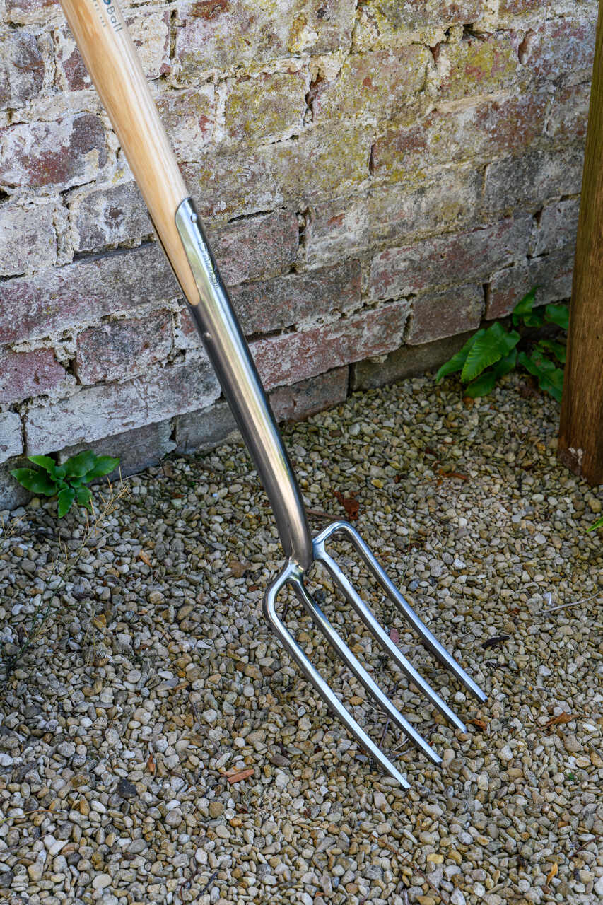 Schmale Grabegabel mit langem Y-Griff | von Burgon & Ball