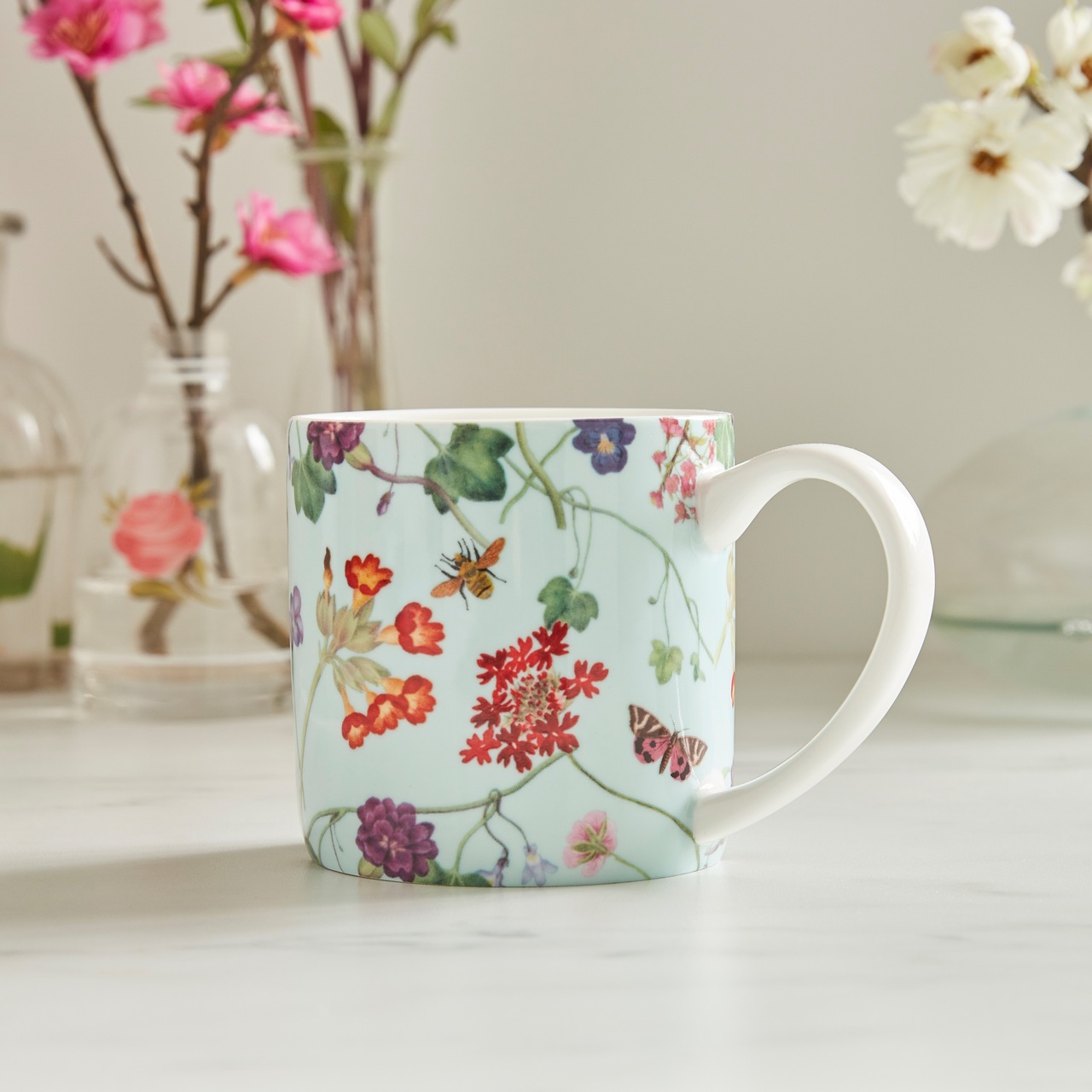 Tasse Frühlingsblüten | RHS-Design