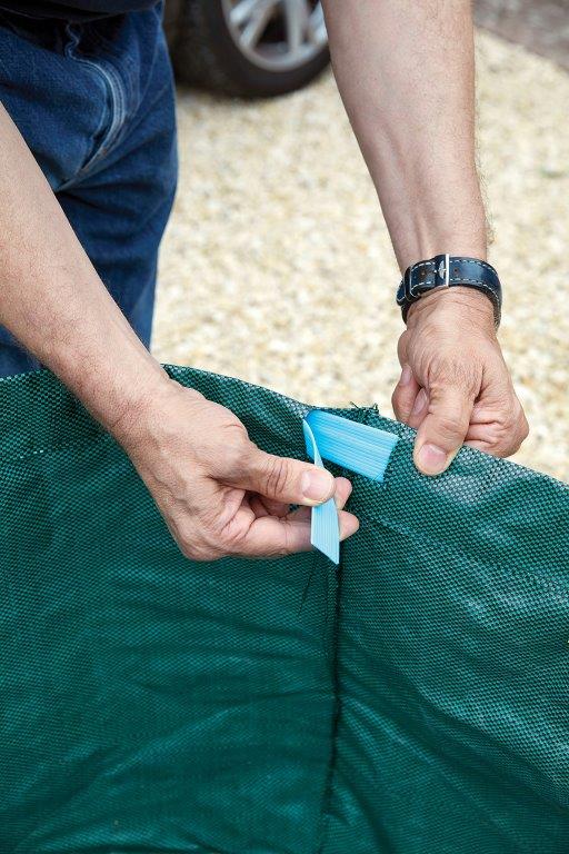 Stabilisierungsreif - durch den Saum gezogen