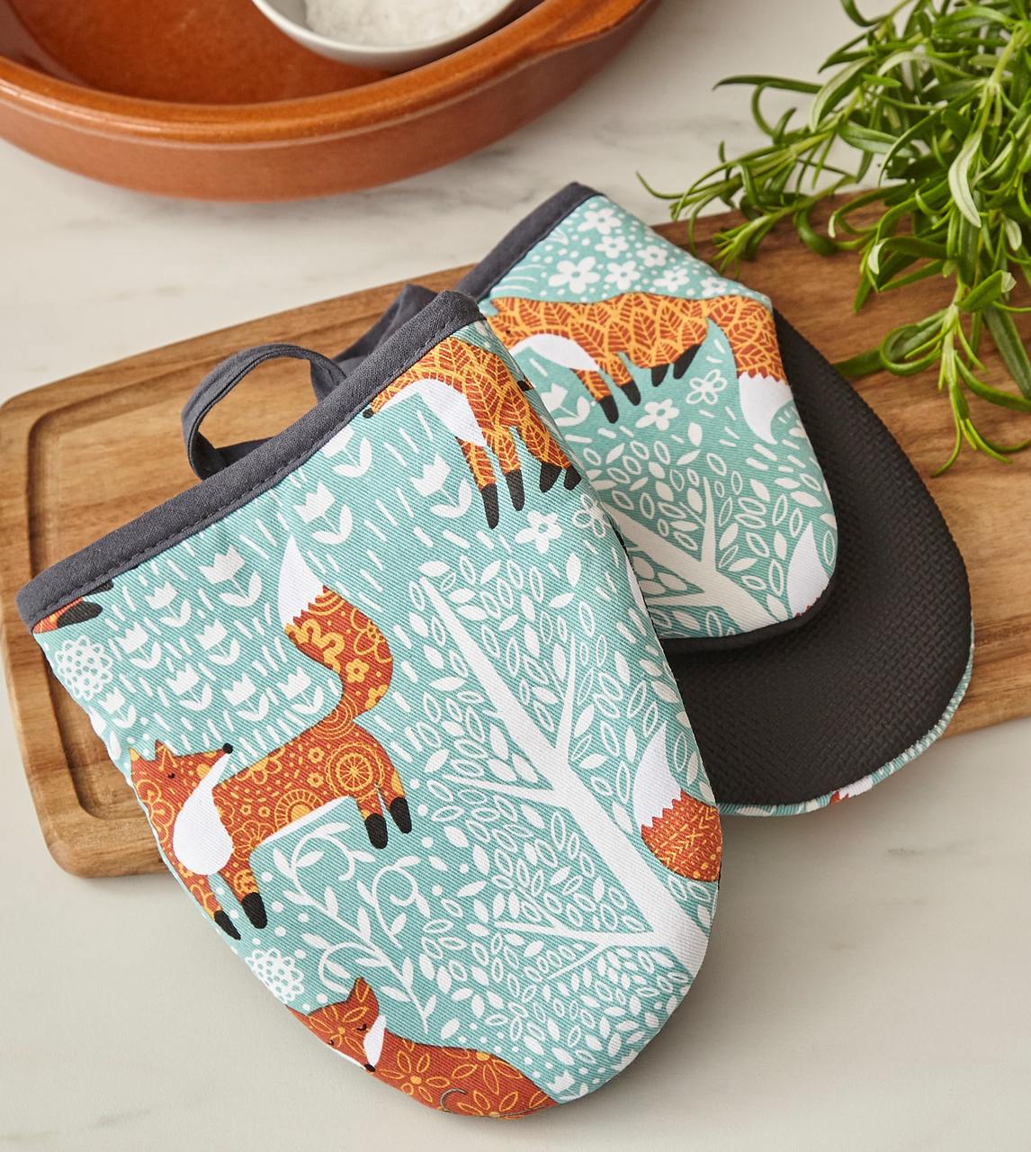 Topfhandschuhe 'Füchslein'  von Ulster Weavers