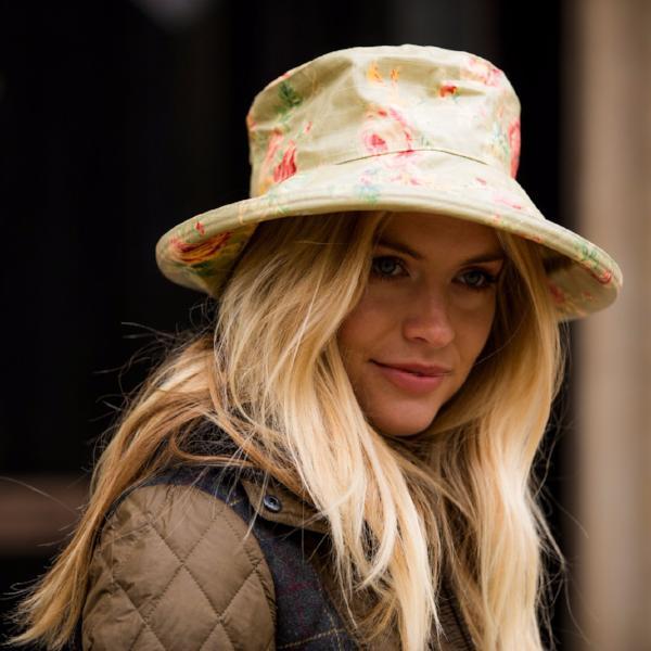 Wasserabweisender Sonnenhut Floral grün