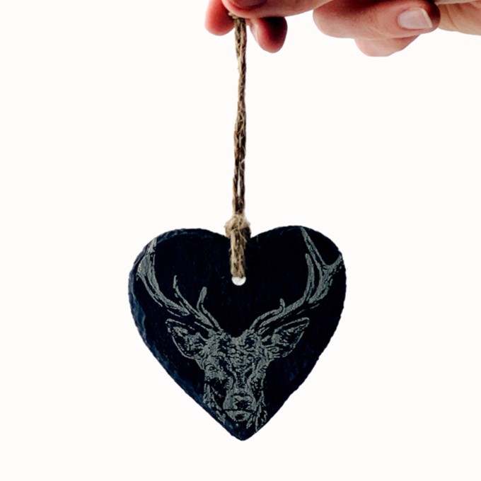 Hänge-Herz aus Schiefer | Motiv Hirsch | Selbrae House