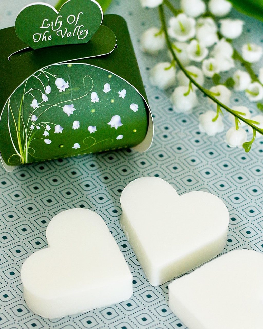 Drei Luxus-Seifenherzchen Maiglöckchen | von 'The English Soap Company'